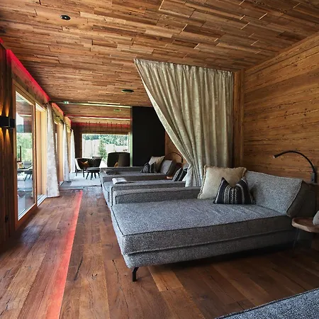 Almhotel Told 3* Grän