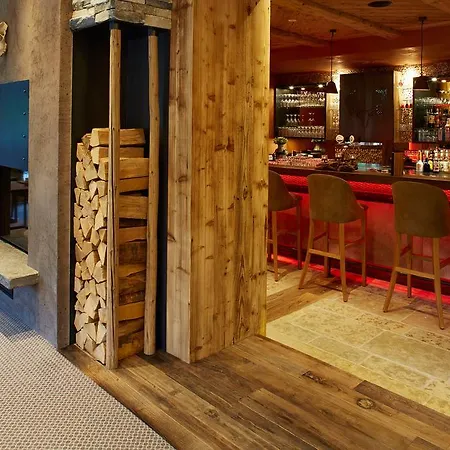 Almhotel Told 그란