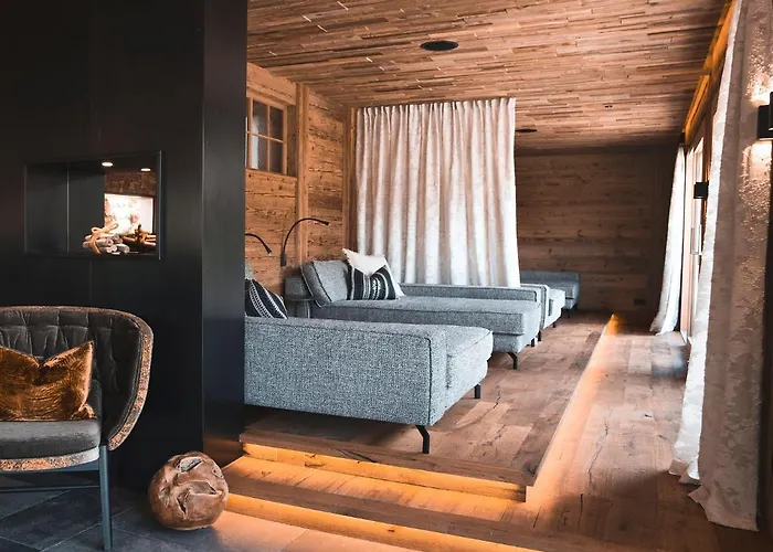 Hotel Almhotel Told 3*