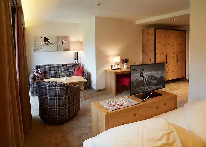 Almhotel Told Hotel 3*